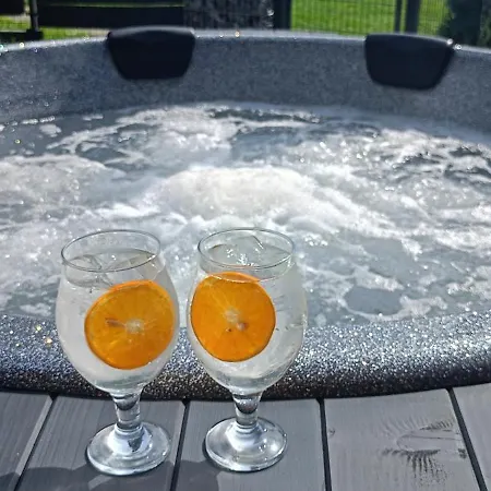 Villa Baliowy Zar Nad Jeziorem W Miedzybrodziu *