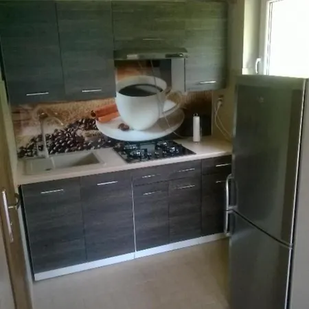 Baliowy Zar Nad Jeziorem W Miedzybrodziu Miedzybrodzie Zywieckie