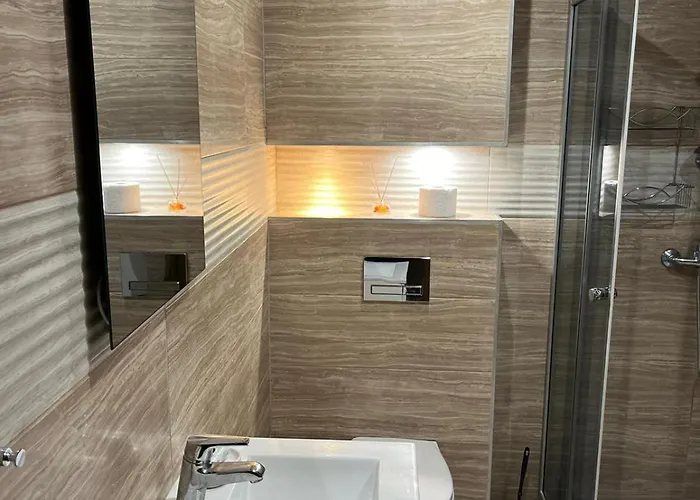 Baliowy Zar Nad Jeziorem W Miedzybrodziu *