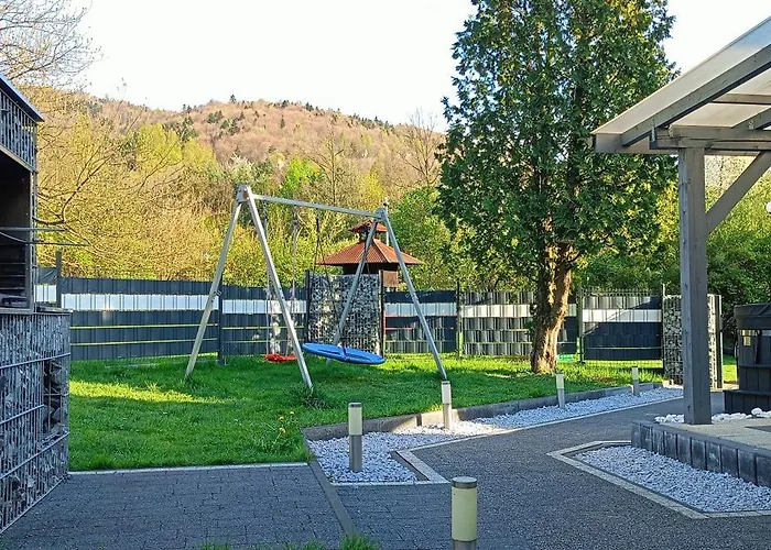 Baliowy Zar Nad Jeziorem W Miedzybrodziu * Miedzybrodzie Zywieckie