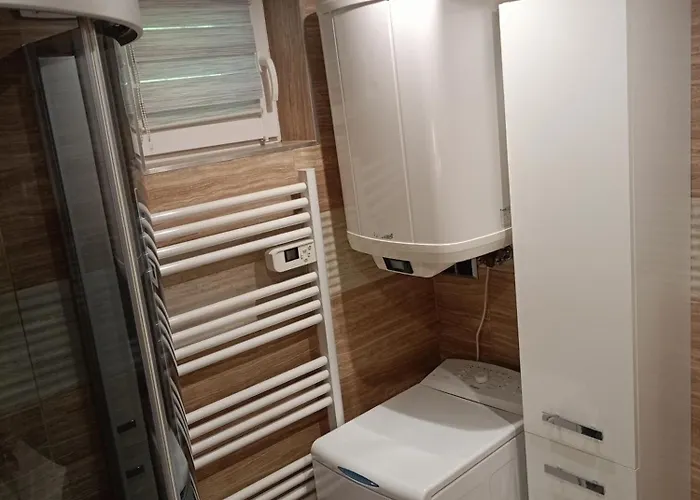 Baliowy Zar Nad Jeziorem W Miedzybrodziu Villa Miedzybrodzie Zywieckie